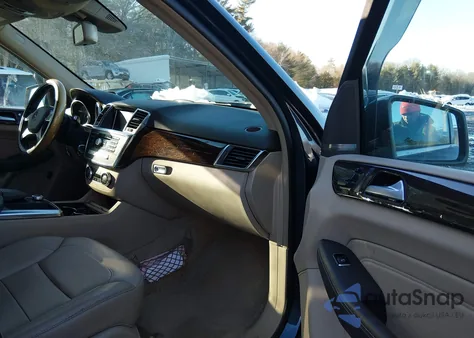 2013 Mercedes-Benz Ml 350 4Matic z USA, uszkodzony, nr VIN 4JGDA5HB9DA265478